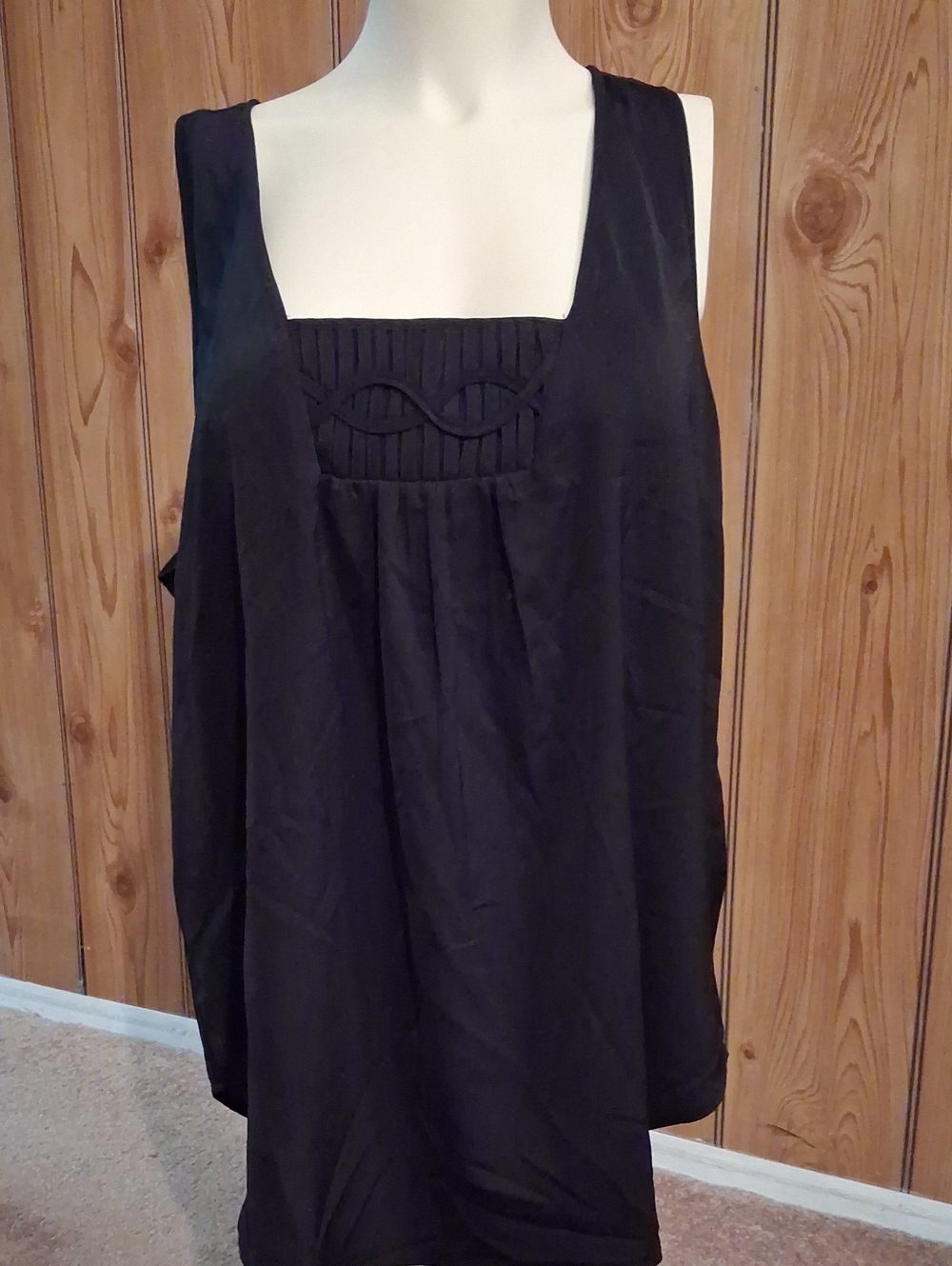 Daniel Rainn Black Sleeveless Square Neck Tank with Pleated Yoke